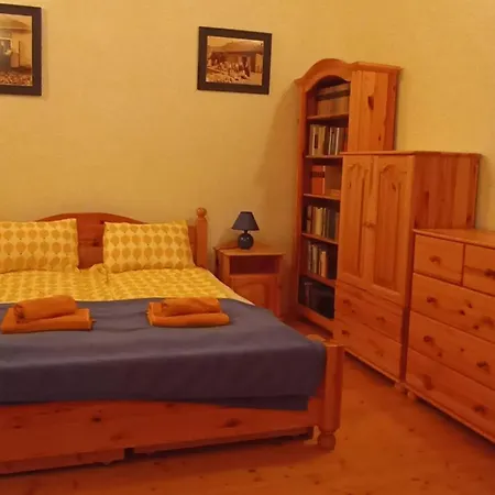 Kek Matra Vendeghaz Casa de Férias