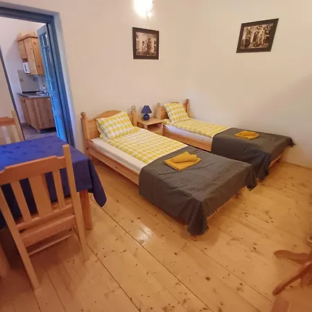 Semesterbostad Kek Matra Vendeghaz *