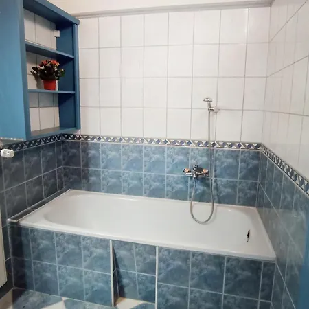 Semesterbostad Kek Matra Vendeghaz *